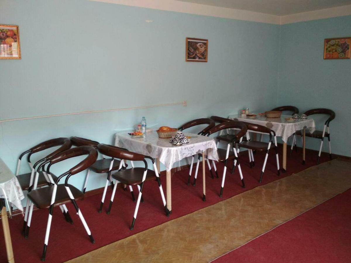 Hostel Farovon Marghilon Exterior foto